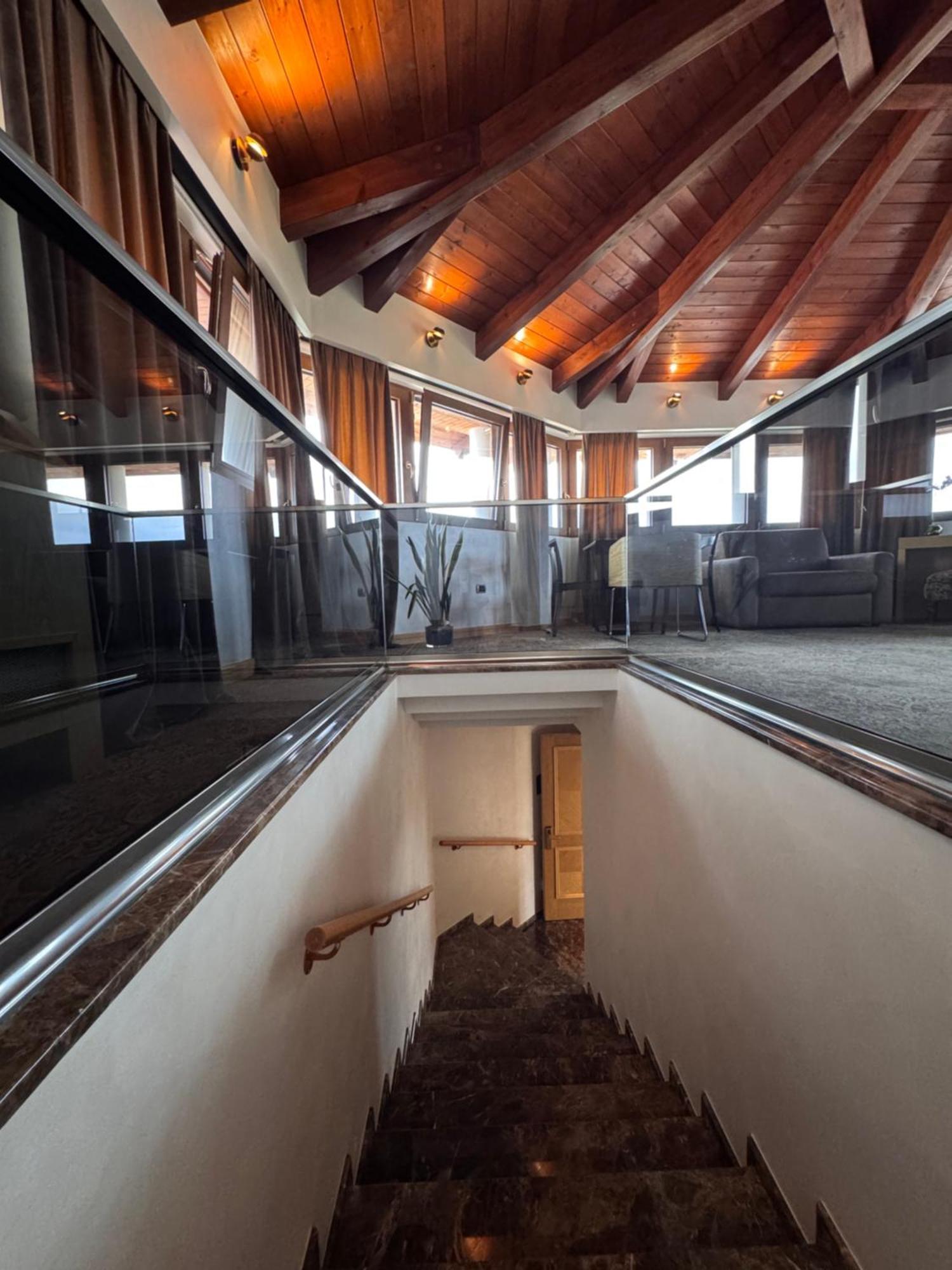 Agroturizem Kodra E Kuajve Resort Škalngur