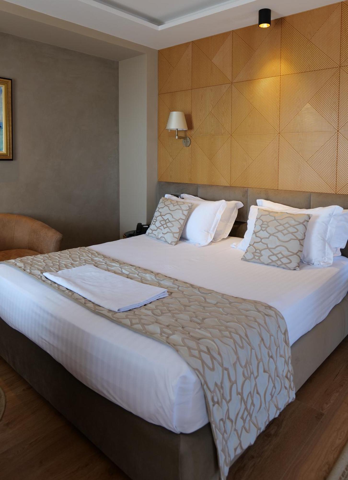 Resort Agroturizem Kodra E Kuajve 4*