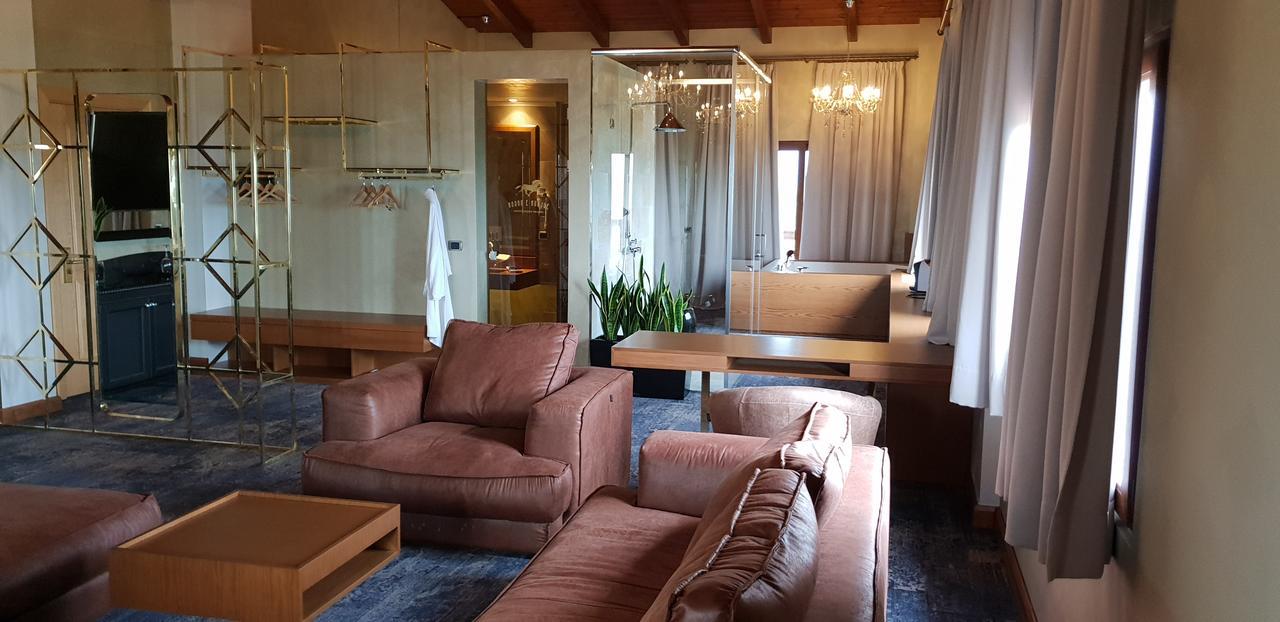 Agroturizem Kodra E Kuajve 4*